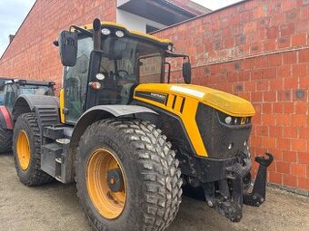 JCB Fastrac 4220