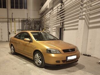 Opel Astra coupé 2.0T 140kw bertone 201000km