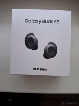 Galaxy buds FE čisto nové z orange