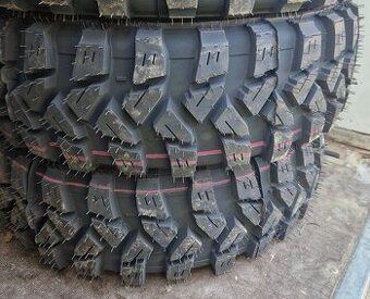 Terénne 4x4 raptor maxiss 245/70 R16, Vyska -73cm Šírka 22cm