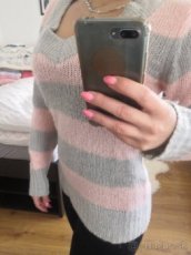 ružovo - sivý sveter - 1