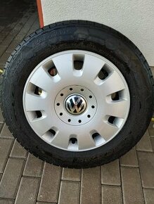 VW T5 T6 Zimné pneu s diskami a puklicami - 1