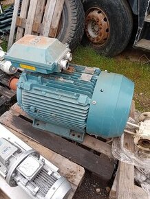 Motor 90kw