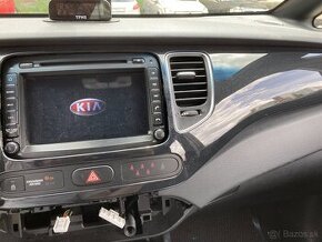 Predám dotykové autorádio pre Kia Carens 4 od 2013