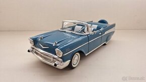 1:18 CHEVROLET BELAIR 57