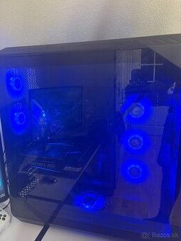 Cooler Master HAF 700