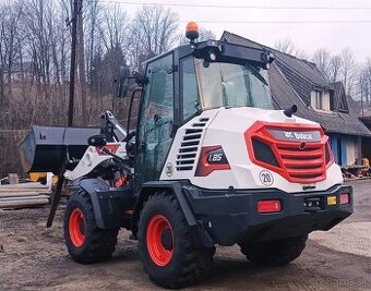 Bobcat L 85    Kubota R070 nakladač  2022