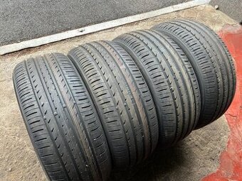 Letne Pneu Toyo 215/50 R18 92V 4ks