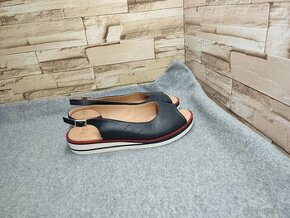 Ara 39 - dámske kožené sandále - 1
