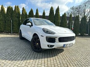 Porsche Cayenne S 2015 - 1