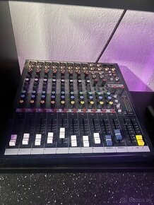 Soundcraft EPM 8 Analógový mixpult