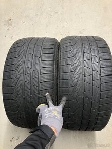 Pirelli 285/30 R19 zimné