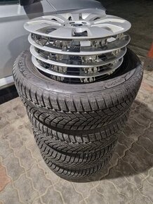 Sada pneu 215/60 r16