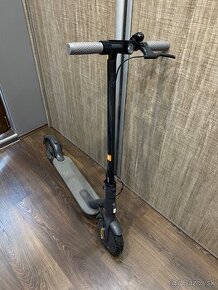 Elektrická kolobežka Xiaomi Mi Scooter 1s