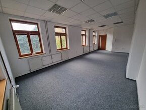 Nádherná kancelária 36m² - Hradbová ul. 11 v centre KE