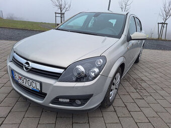 Predám Opel Astra 1.9 CDTi 120k A/T