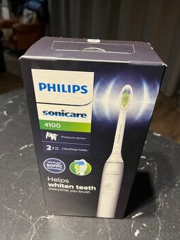 Philips Sonicare 4100 + Nástavce 4ks