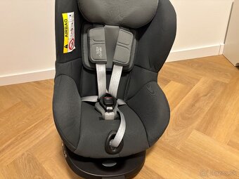 Britax Römer Dualfix 2 R – Storm Grey