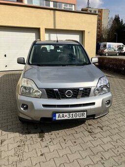 Nissan X-TRAIL 4x4