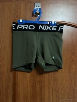 NIKE PRO kraťasy