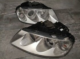 Komplet předních světel pro VW Touareg 7L