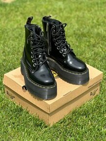 Dr. Martens - Jadon Max Black Buttero 38