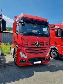 Tahač Mercedes-Benz Actros 1845 - 1