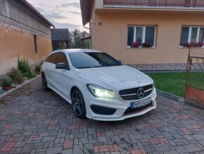 Mercedes CLA Shooting Brake 200d AMG packet