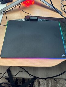 Corsair MM800 RGB Polaris – Cloth Edition