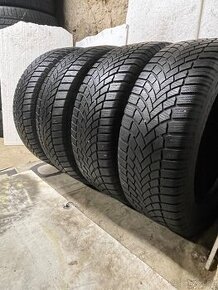 Pneu 215/60 R16 4x=140€