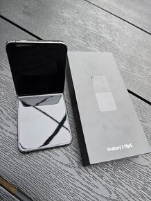 Galaxy Z Flip5 Graphite