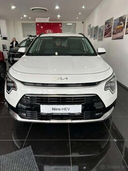 KIA Niro HEV 1,6 GDi GOLD TECH, Lak Tengerine (MY24)