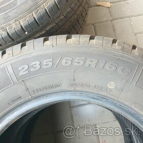 235/65 r16c