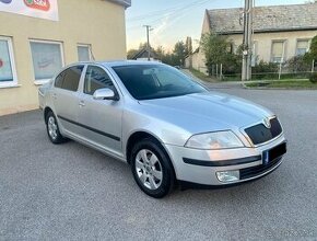 Škoda Octavia 2 1,6 75kw - 1