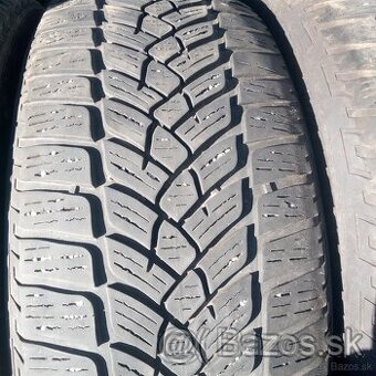 Zimné pneumatiky 215/60R16