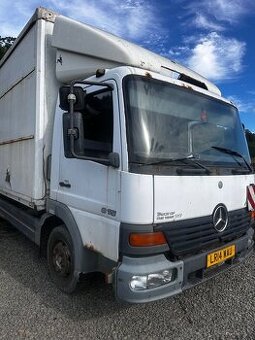 Rozpredam Mercedes atego 815