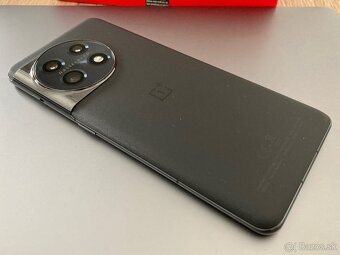 OnePlus 11 5G (16GB/256GB) Titan Black