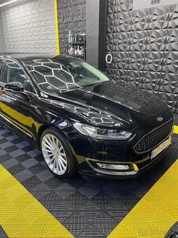 Ford Mondeo Vignale