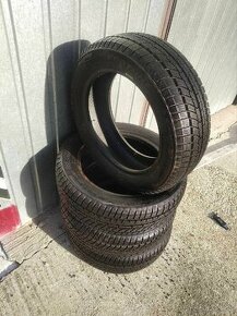 Predám 4ks zimné pneu.165/60R14 fortune dezén 6,9mm - 1