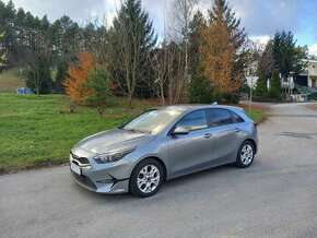 KIA CEED 1.0 T-GDI SILVER r.v.2022 Kúpené na Slovensku