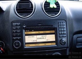 Zdravím, mám na predaj Original autoradio z Mercedes ML W164