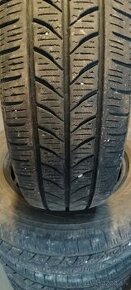 Predám 4 zimné pneumatiky 195/70 R15C 104R Yokohama