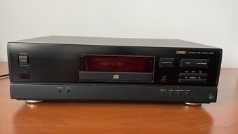 CD prehravac Luxman D-225