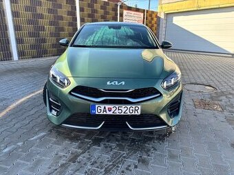 KIA Proceed GT Line 1.5 117kW AT