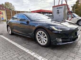 Predám super Tesla Model S, 75 D, 2019