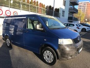 VW Transporter 2.5 TDi 4x4 r.v.2009 96 kW ČR DPH