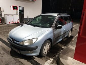 Predám Peugeot 206 1.4 55kw