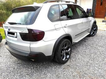 BMW X5 e70