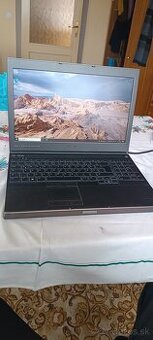 dell precision M4700 - 1