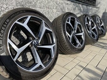 VW Bonneville 5x112 R18 ET44